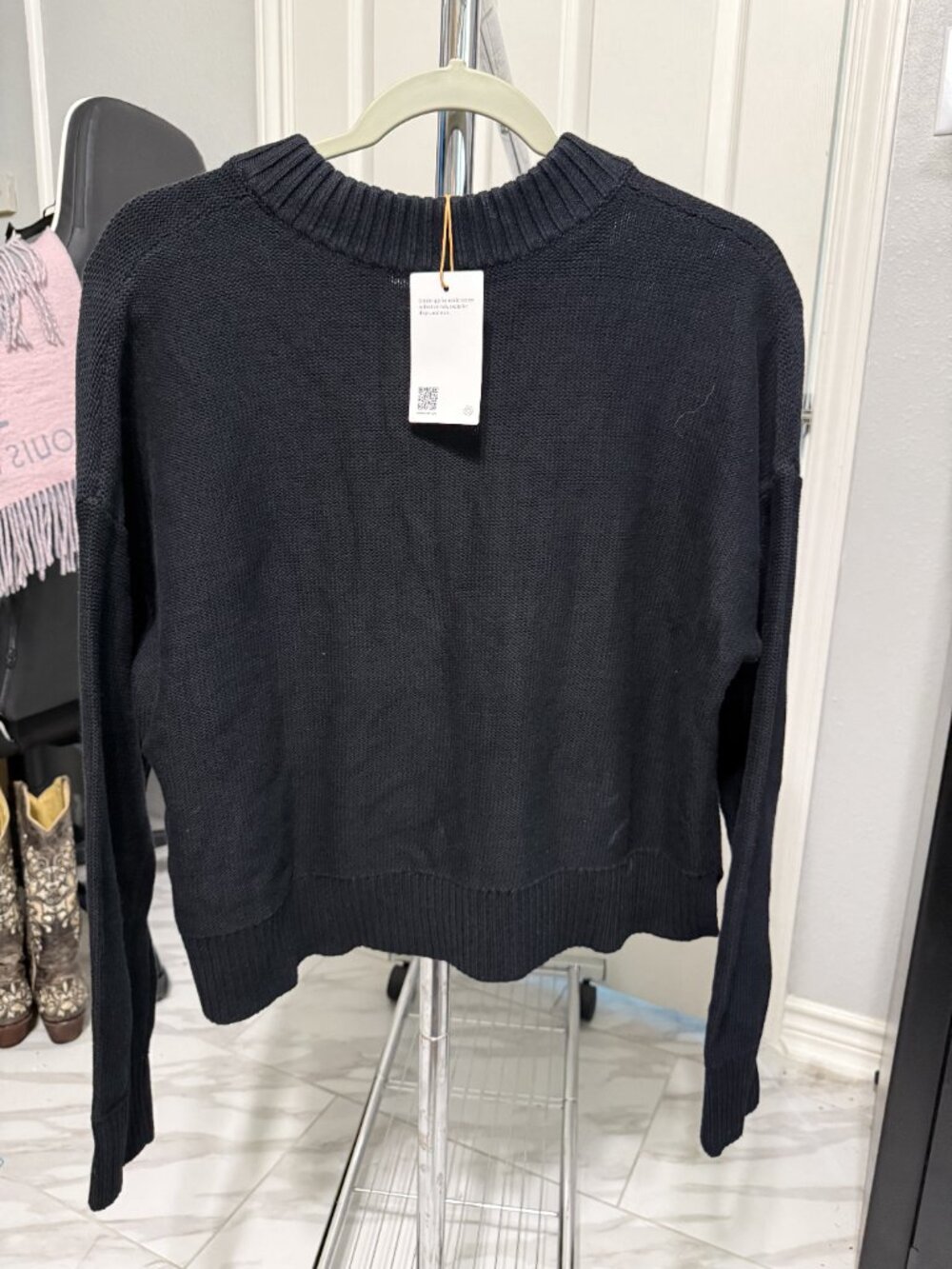 Quince 100% Organic Cotton Cropped Cardigan Black - Medium on hold @mcbarney30 - Picture 4 of 6